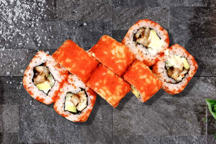 Калифорния с угрем