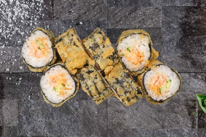 Горячий лосось