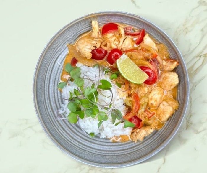 Бенгальская курочка карри с рисом